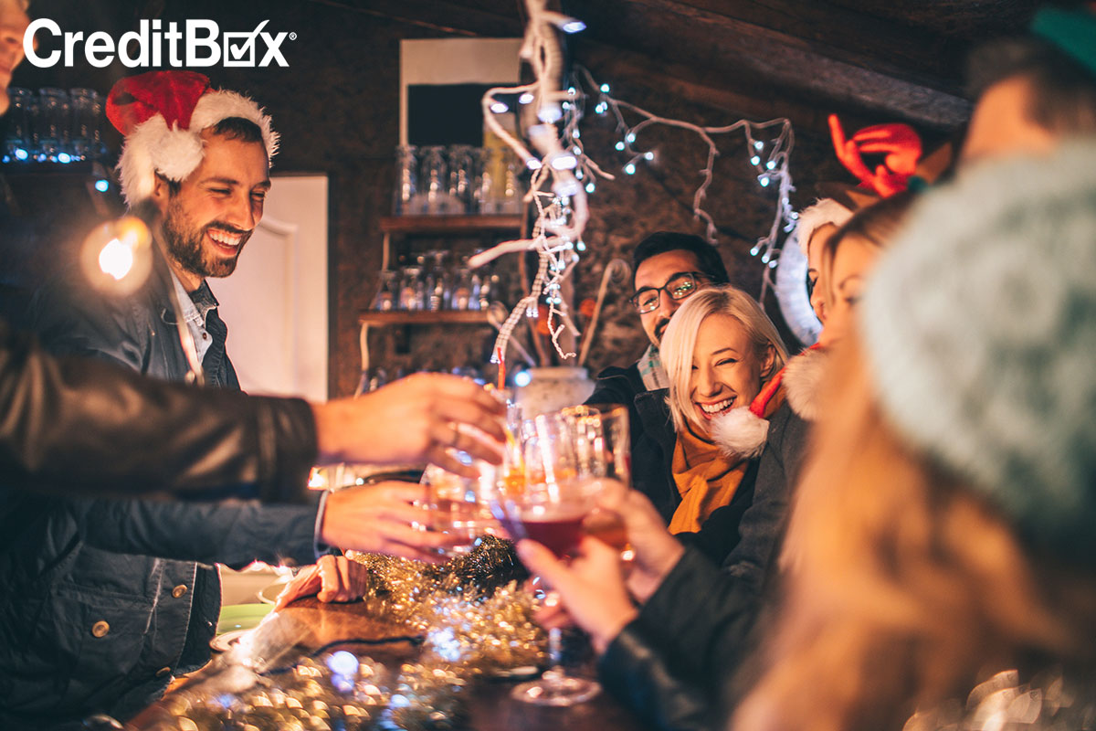 5 Holiday Party Ideas That Won’t Break the Bank